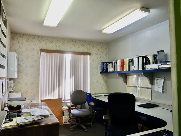 Sunstate Industrial Warehouse: 8502 Sunstate St, Tampa, FL 33634